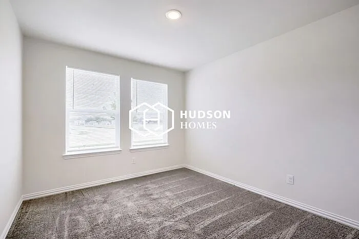 116 Goel St — Photo 7