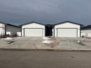 2156 S Thatcher Ct, Wichita, KS 67207