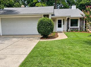 121 Pleasant Hill Ct, Warner Robins, GA 31088