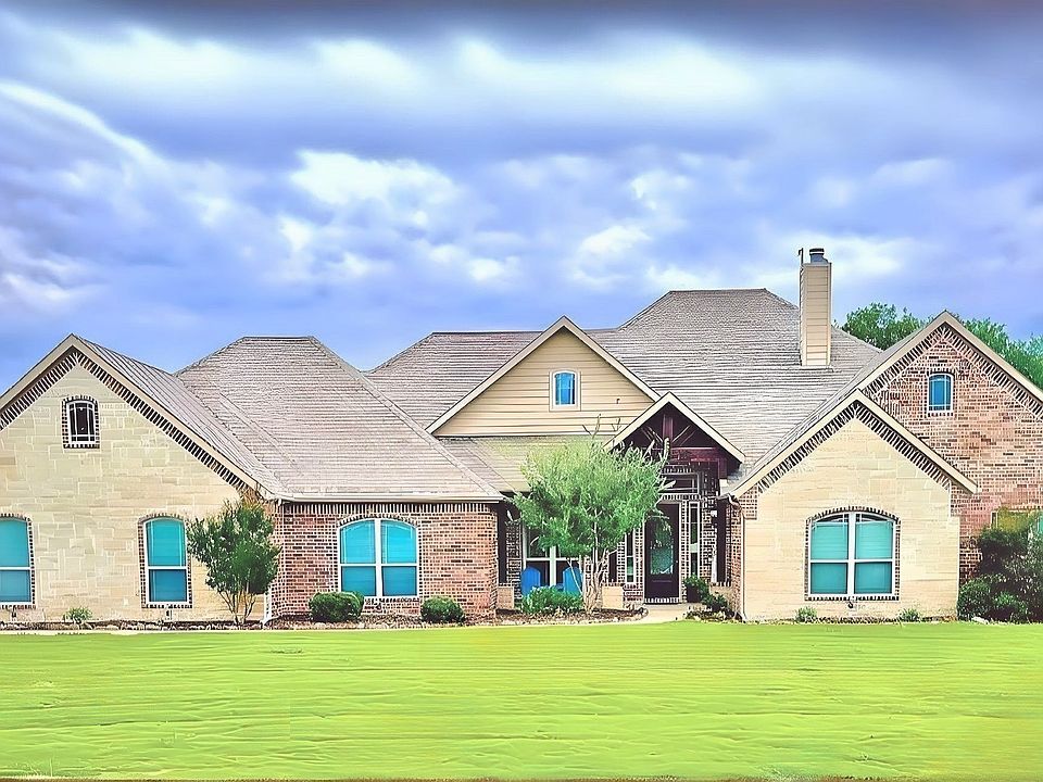 1st image of 4008 Hanna Way