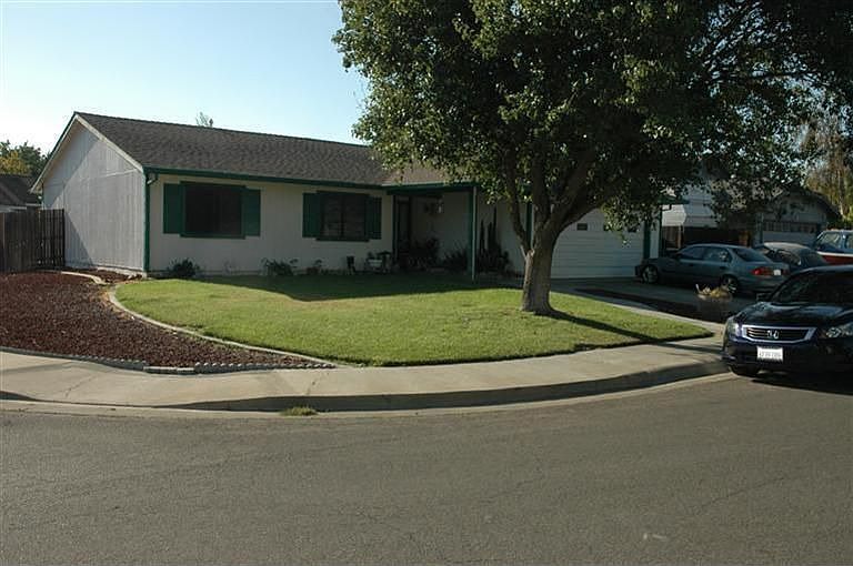 1st image of 908 Towse Pl