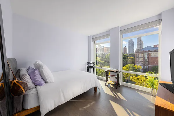 Sold by Douglas Elliman | media 10