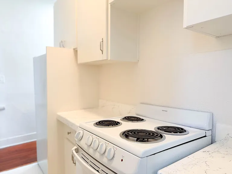 4170 Park Blvd — Photo 12