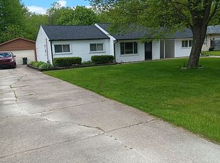 47357 Sugarbush Rd, Chesterfield, MI 48047