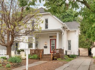 37 Cambridge St, Cambridge, ON N1R3R8