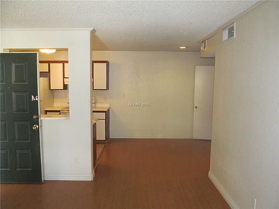 5th image of 230 Mission Newport Ln APT 108