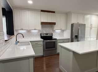 515 Red Robin Dr, New Braunfels, TX 78130