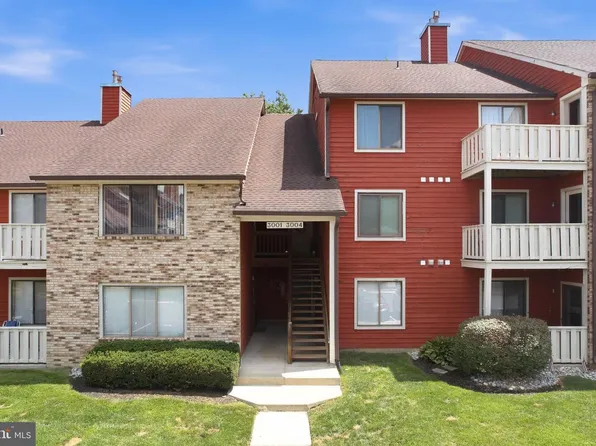 3002 Greenwood Ct, Mount Laurel, NJ 08054