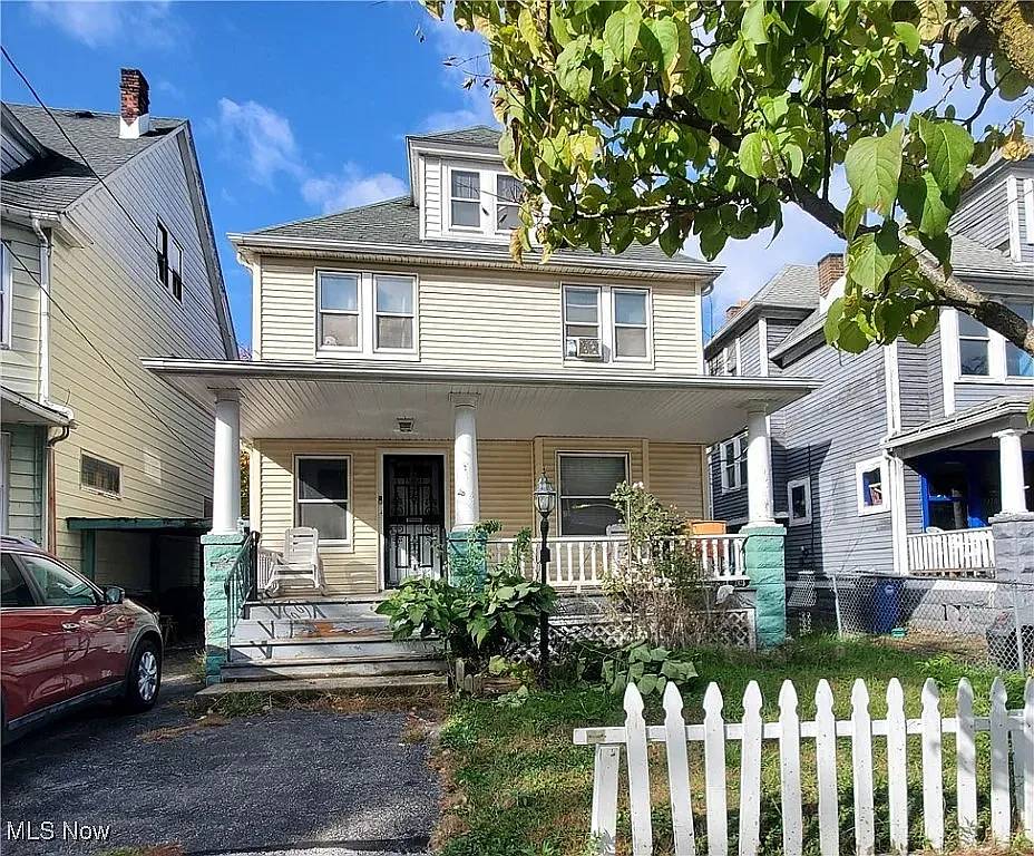 4 bed, 1550 sqft, $1,450 — Photo 1