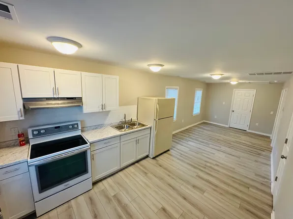 516 Walnut St, Petersburg, VA 23803