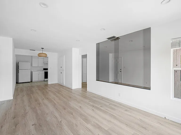 331 Cornell Dr #337 — Photo 13