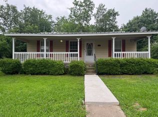411 W College St, Canton, TX 75103