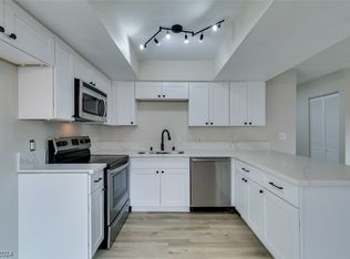 4300 N Lamont St APT 247, Las Vegas, NV 89115