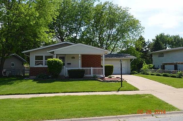 1st image of 548 N Pleasant Dr