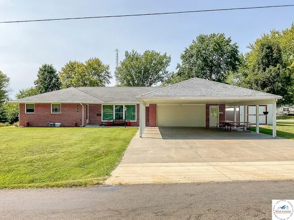 200 SW High Way, Smithton, MO 65350