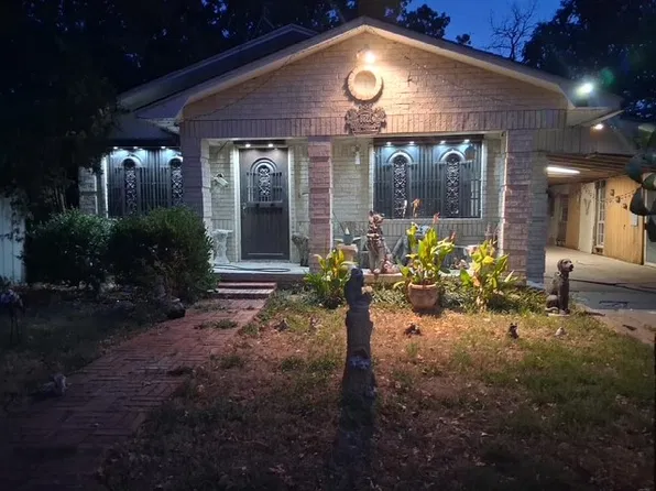9522 Paramount Ave, Dallas, TX 75217