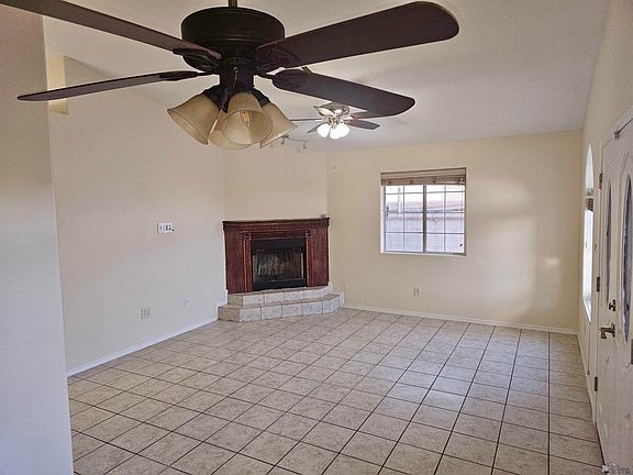 4th image of 1742 E Udall Ln