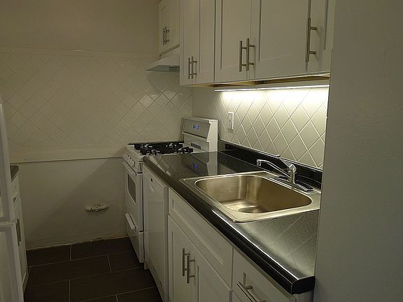 2nd image of 372 Central Park W APT 9V