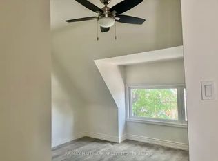 376 Woodbine Ave #3, Toronto, ON M4L 3P6