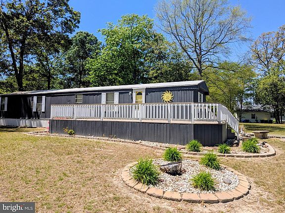 2nd image of 34652 Crows Nest Ln