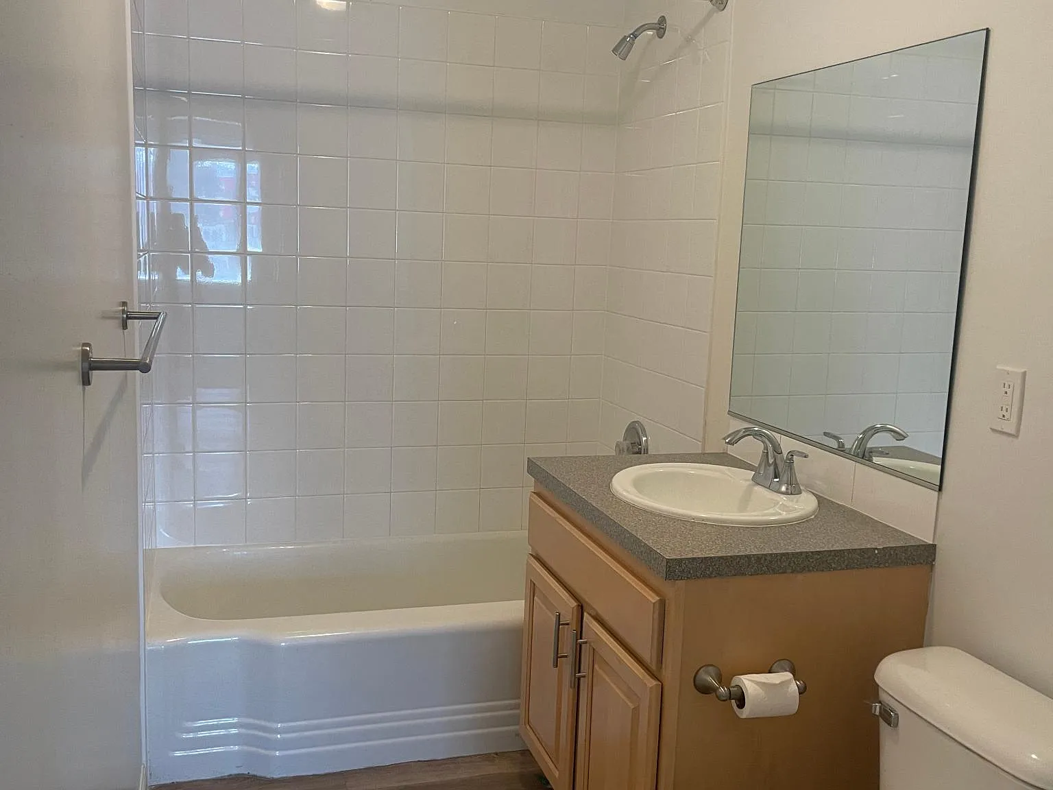 1 bed, 640 sqft, $1,100 — Photo 4