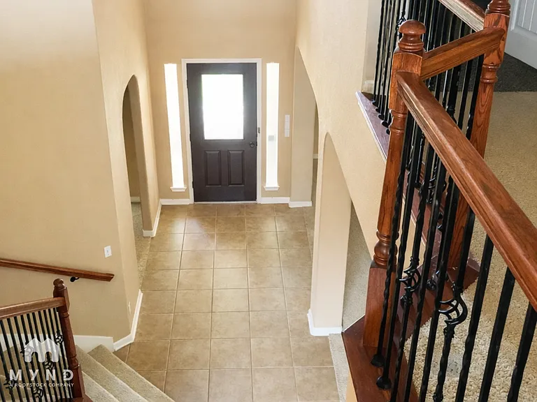 2110 Reston Cv — Photo 5