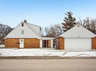 8745 43rd St, Lyons, IL