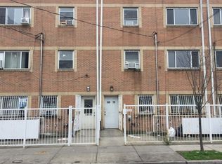 16870 93rd Ave APT 4, Jamaica, NY 11433