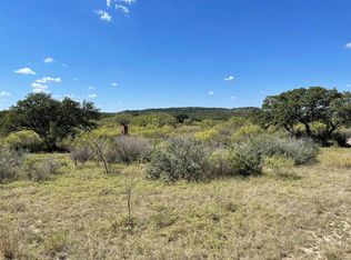 462 Lively Rd, Doss, TX 78618