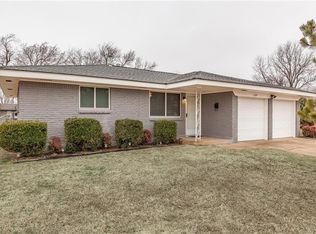 1109 Berwyck Dr, Moore, OK 73160