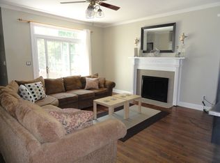 7030 Rothmore St, Charlotte, NC 28215