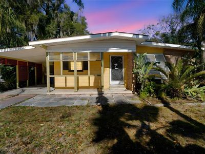 205 E Kentucky Ave, Deland, FL, 32724