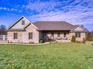 5661 Saint Charles Dr, Mount Vernon, IN 47620
