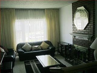 4th image of 410 Imperial Dr