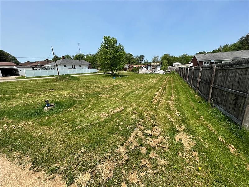 401 E Greene St, Carmichaels, PA 15320 MLS 1608059 Zillow