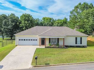 65 White Oak Cir, Cullman, AL 35057