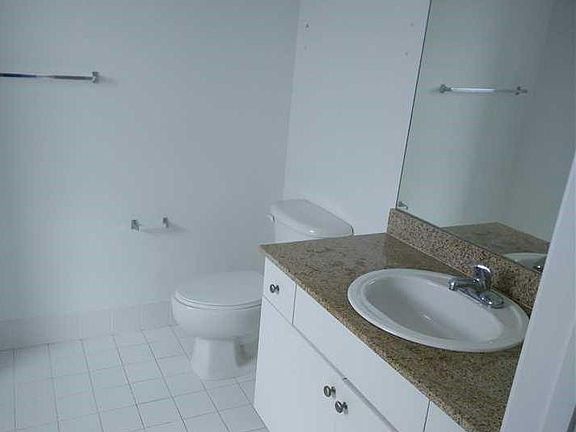 4th image of 117 NW 42nd Ave APT 1107
