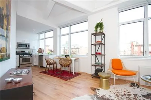 Rented by Triumph Property Group | media 59