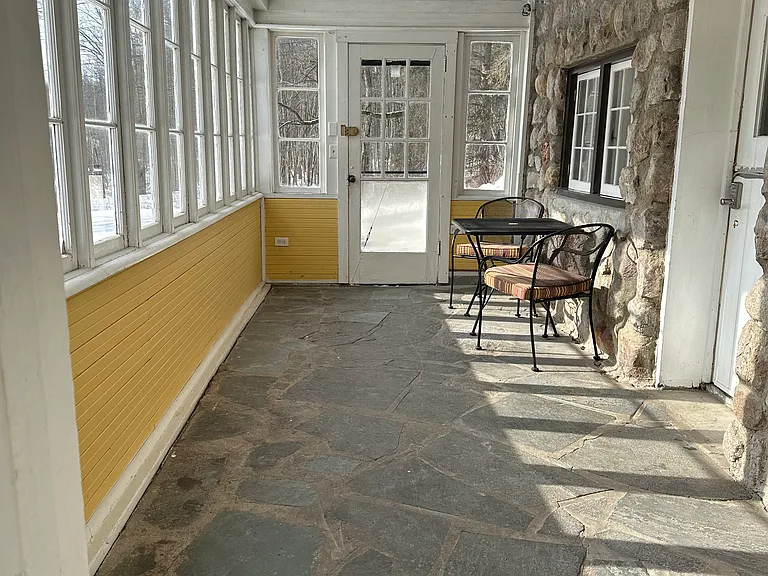 576 Greenville Tpke — Photo 5
