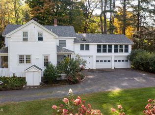 118 Old Shaker Rd, New Lebanon, NY 12125