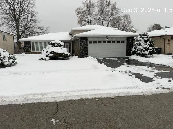 625 E 173rd St, South Holland, IL 60473