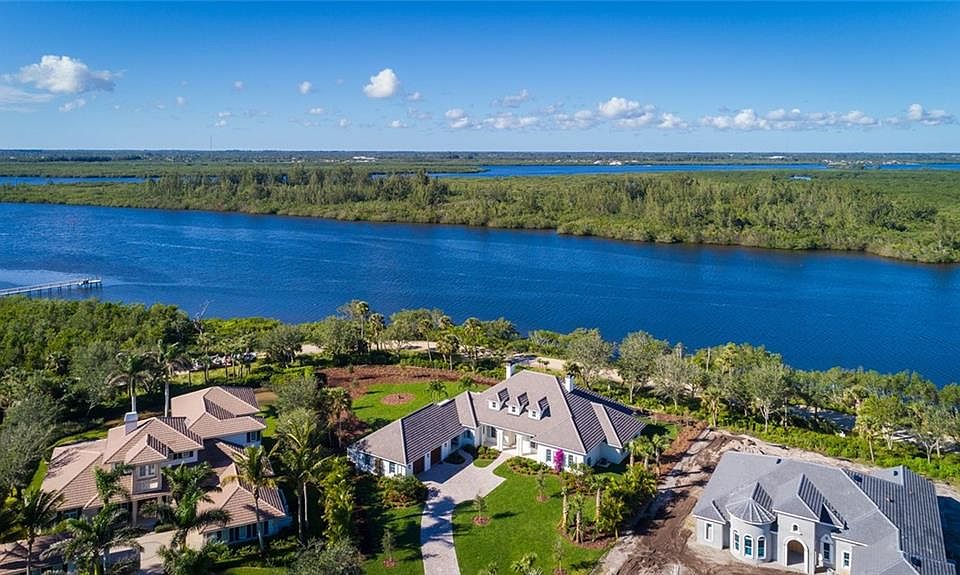 1st image of 1331 River Club Dr