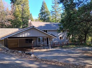 594 Loop Dr, Springville, CA 93265