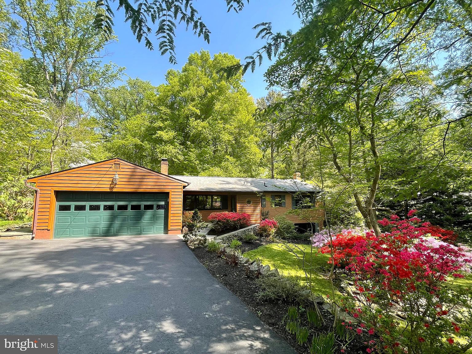 9200 Weant Dr, Great Falls, VA 22066 Zillow