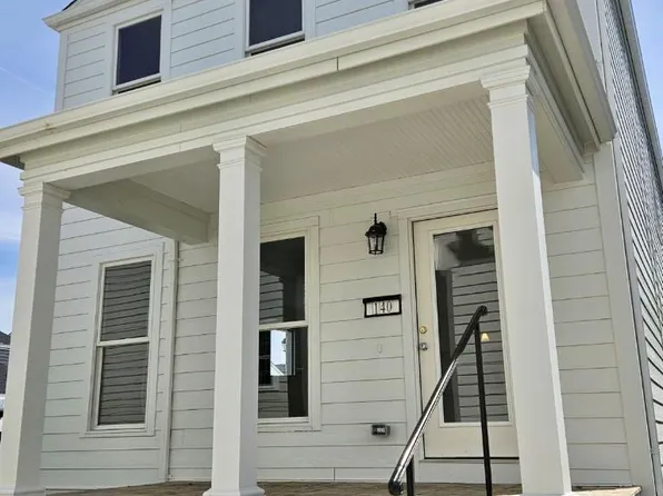 140 Tiber Way St, Charles, MO 63301