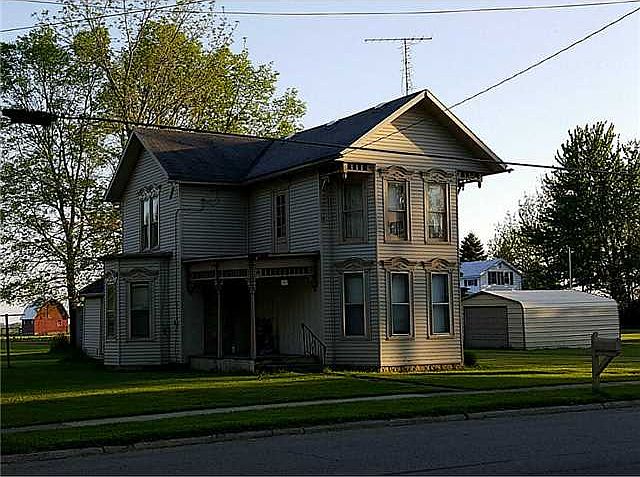 2nd image of 309 W Curtis St