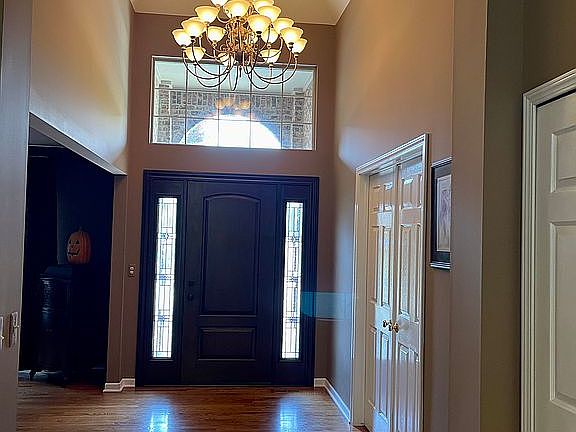 2nd image of 56048 Chianti Dr