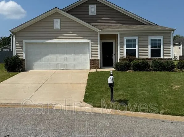 6 Larson Dr, Simpsonville, SC 29681