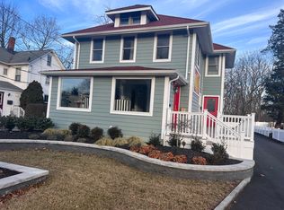735 Broad St, Shrewsbury, NJ 07702