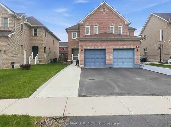 37 Prairie Rose Cir, Brampton, ON L6R 1R6